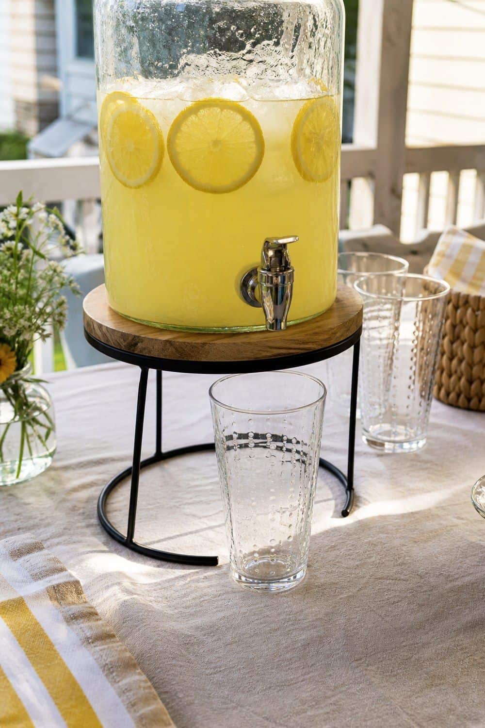20 Best Drink Dispensers and Pitchers Worth Buying drink dispensers and pitchers 02 beverage dispenser with stand for better cup clearance