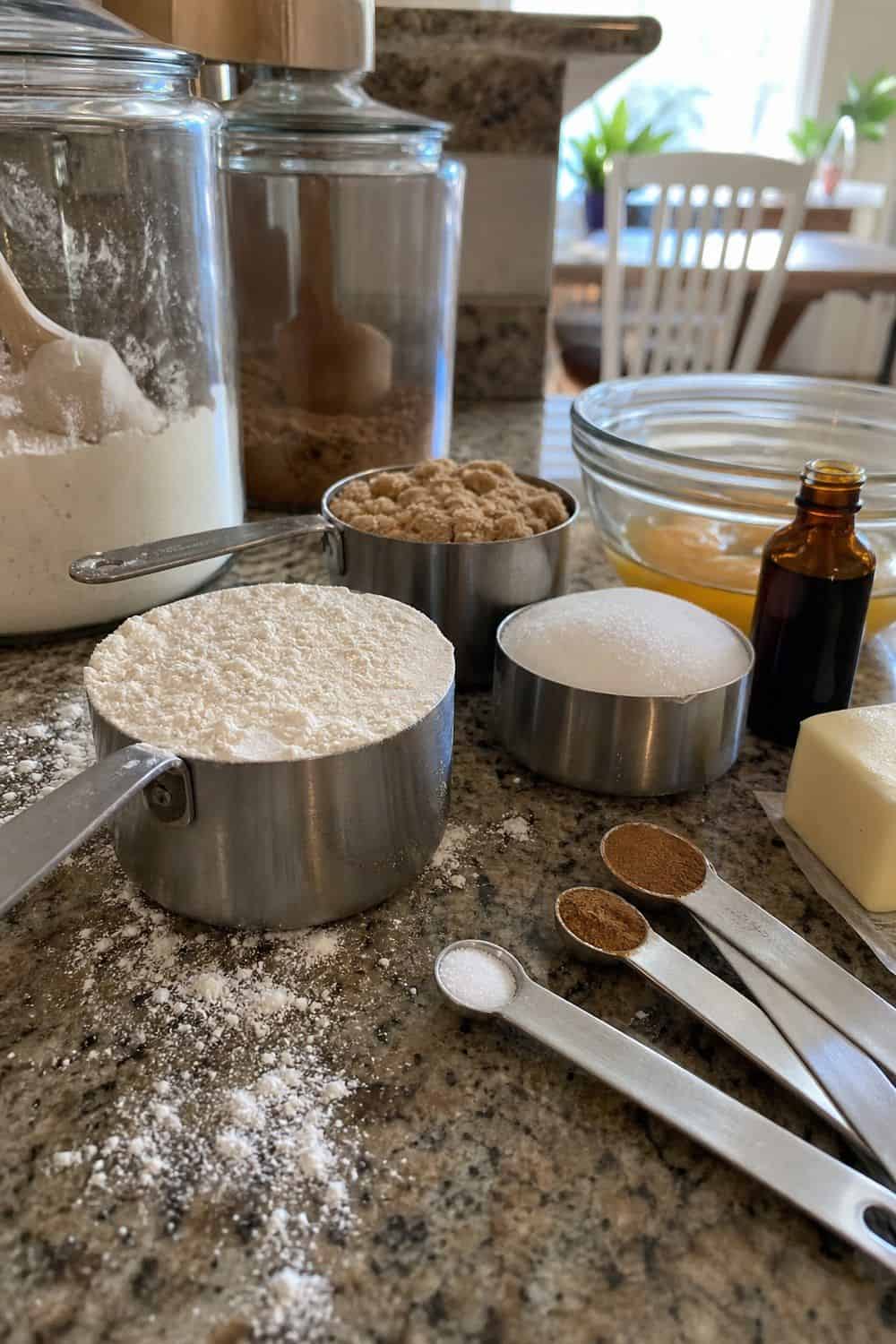 25 Best Fall Baking Supplies Worth Buying Measuring Cups and Spoons for Baking Accuracy for fall baking supplies in a casual home kitchen