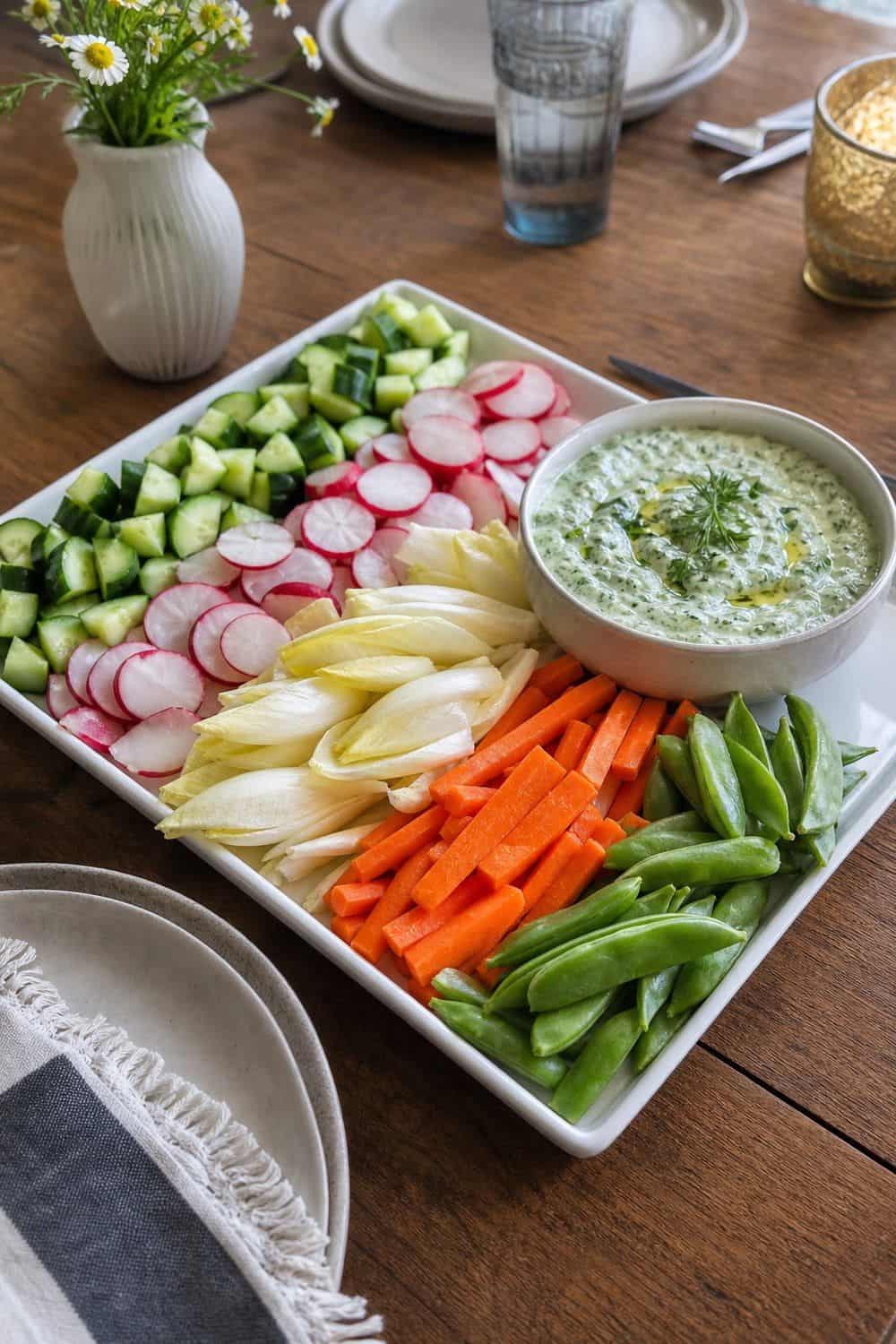 25 Neo Deco Dinner Party Ideas for Easy Hosting neo deco dinner party ideas section 16 geometric crudite with real bite sizes
