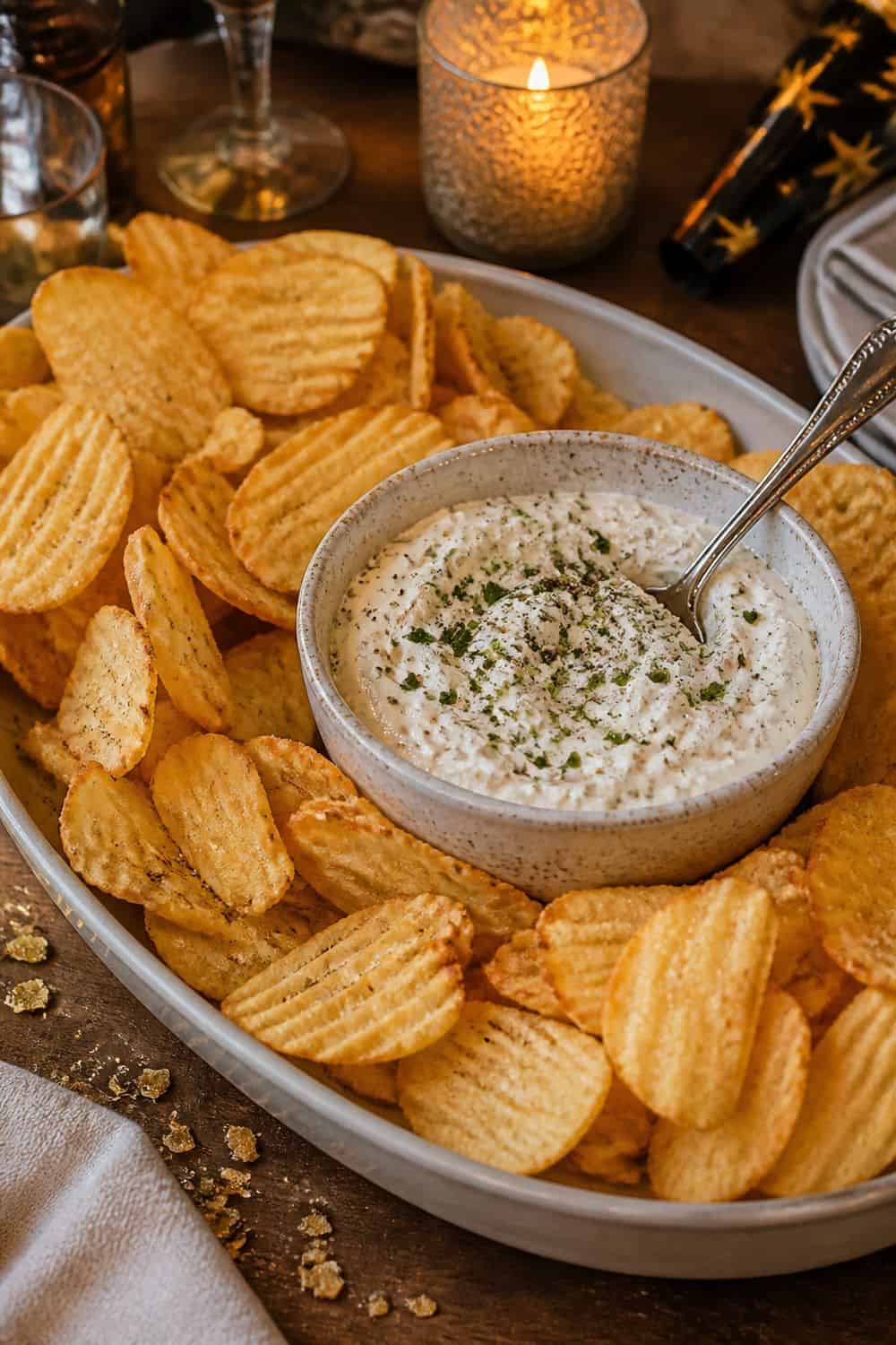 20 New Year's Eve Snack Ideas for Cozy Food Moments Potato Chip and Fancy Dip Tray for New Year's Eve snack ideas