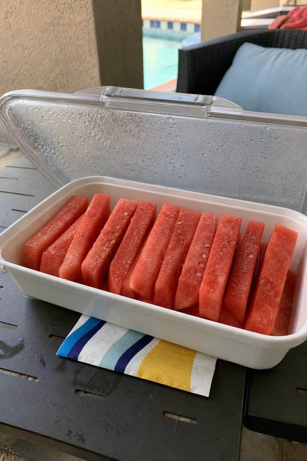 25 Pool Party Snack Ideas for Easy Summer Grazing pool party snack ideas section 02