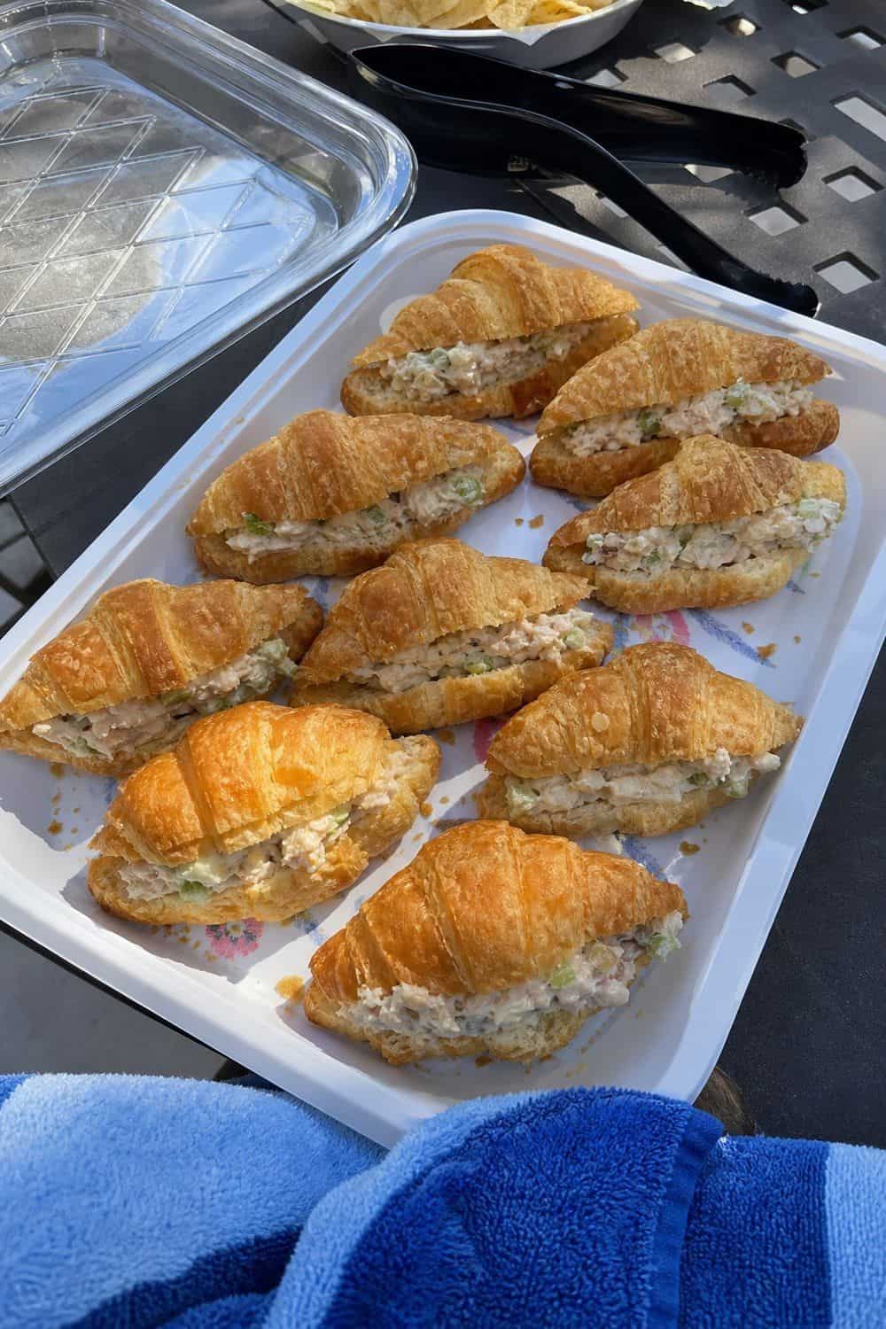 25 Pool Party Snack Ideas for Easy Summer Grazing pool party snack ideas section 05