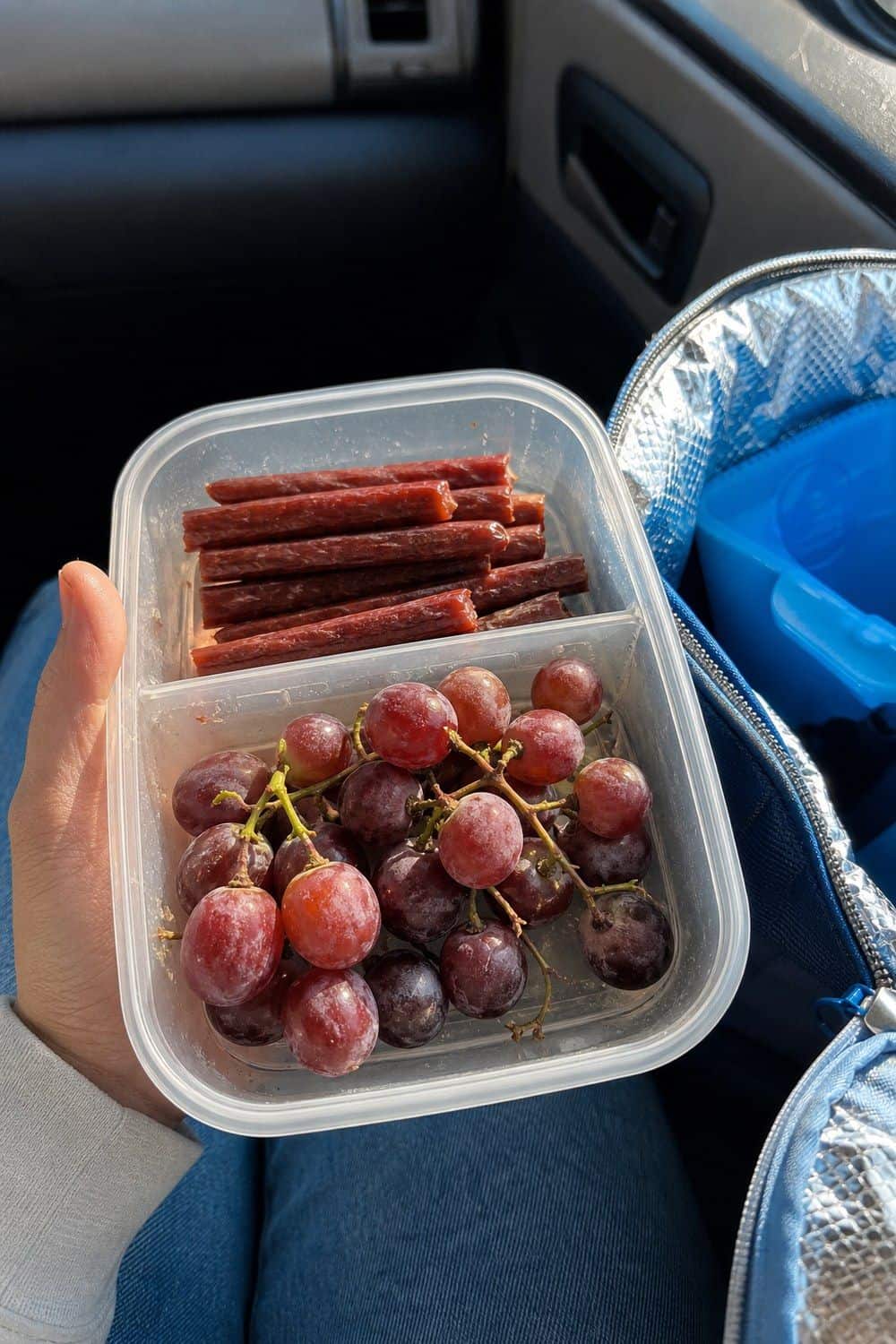5. Turkey Stick and Grapes Pack