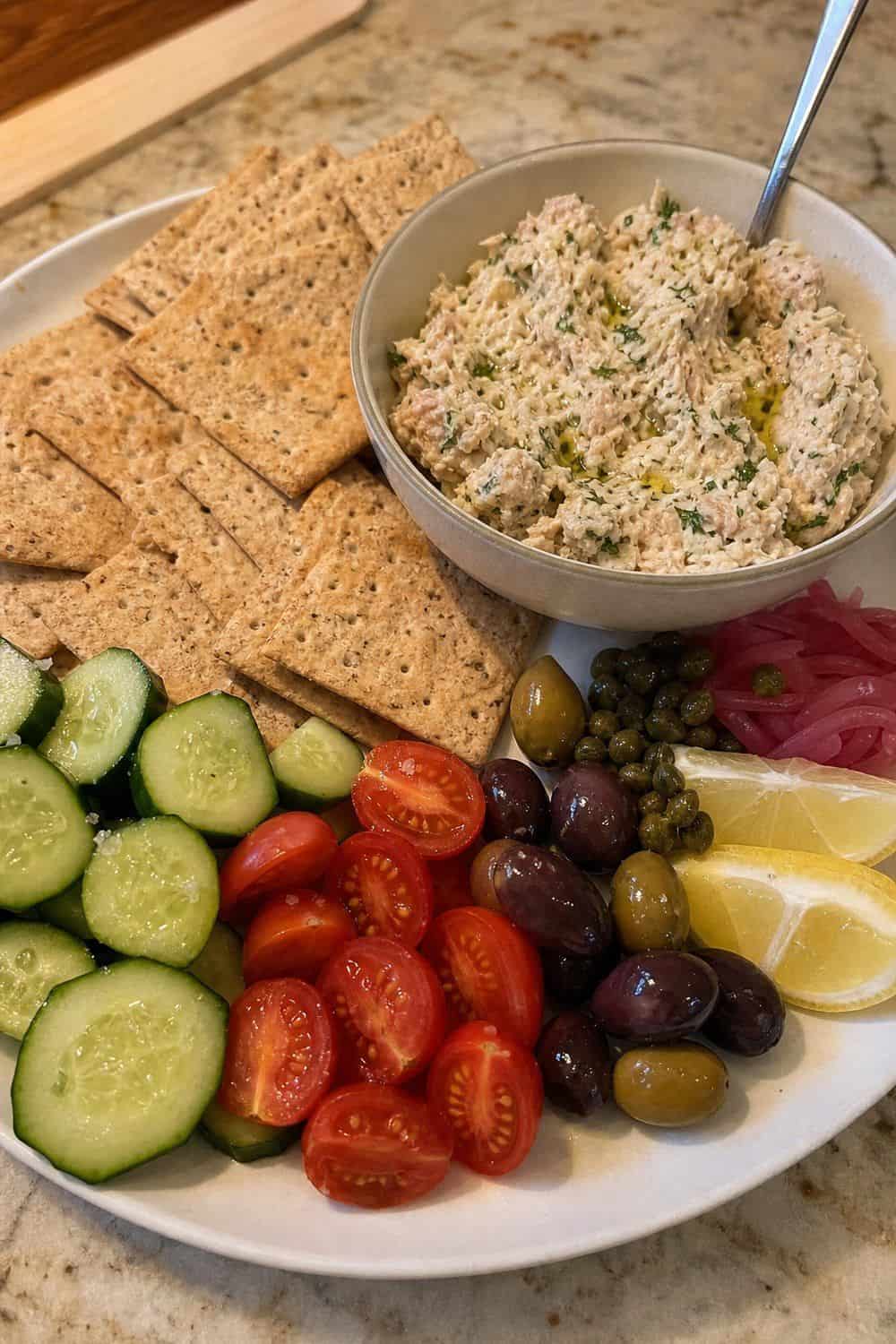 20 Summer Snack Plate Ideas for Hot Weather 6. Mediterranean Tuna Cracker Plate summer snack plate