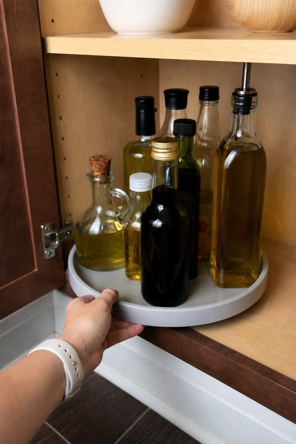 25 Budget Kitchen Organization Ideas for a Tidier Kitchen 5. Oils and Condiments on a Turntable