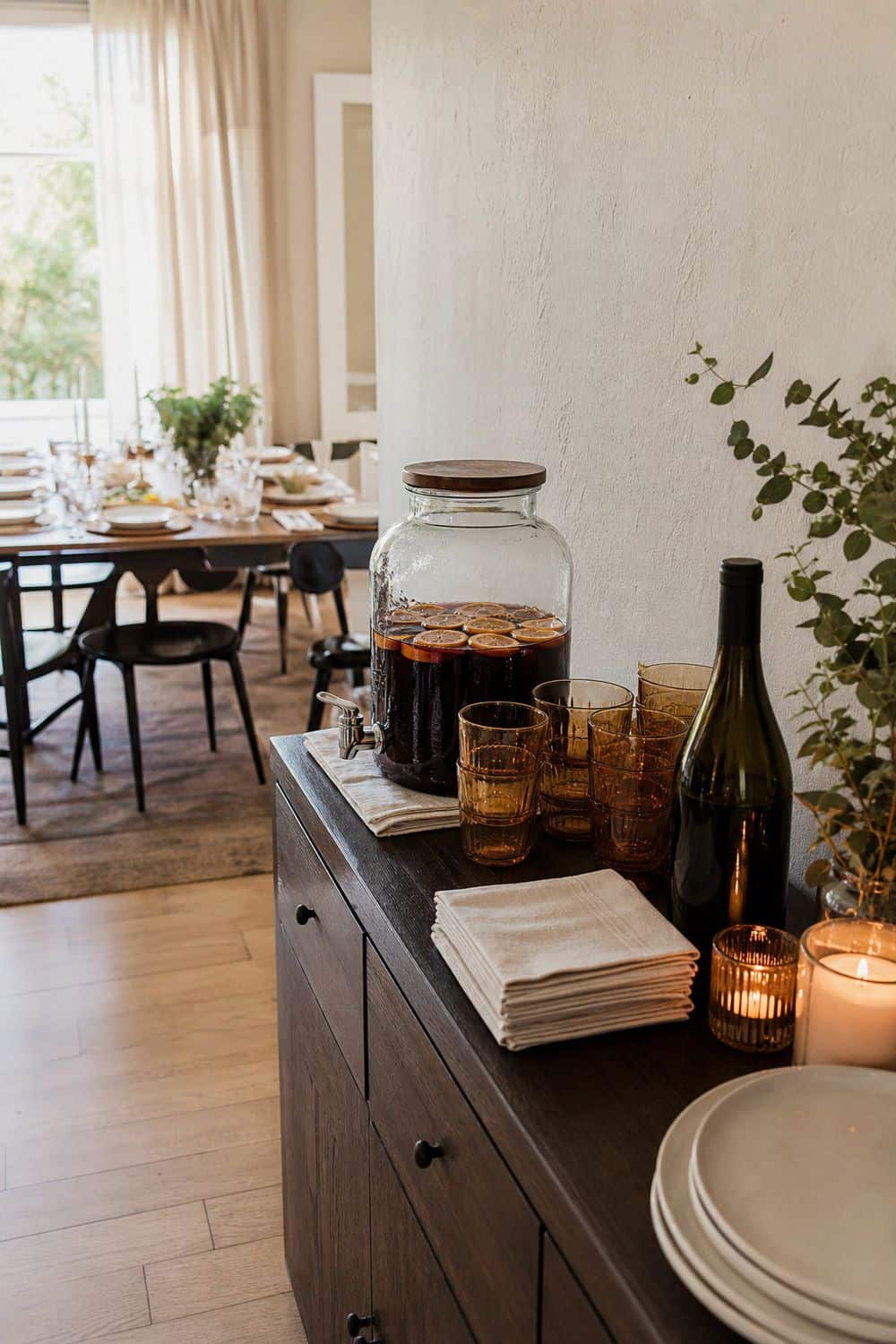 25 Dark Academia Dinner Party Ideas for Easy Hosting dark academia dinner party ideas h3 18 section photo