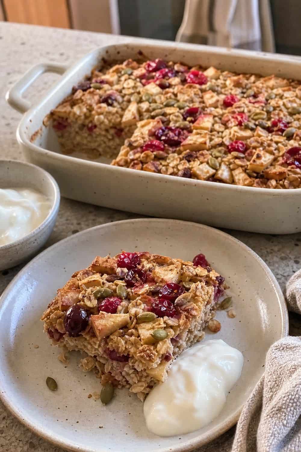 20 Fall Breakfast Ideas for Cozy Food Moments apple cranberry baked oatmeal for fall breakfast ideas