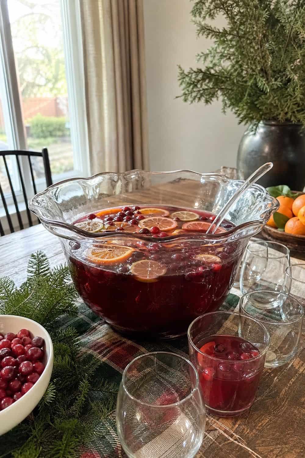 25 Holiday Cocktail Buffet Hosting Ideas for Easy Hosting holiday cocktail buffet hosting ideas section 01
