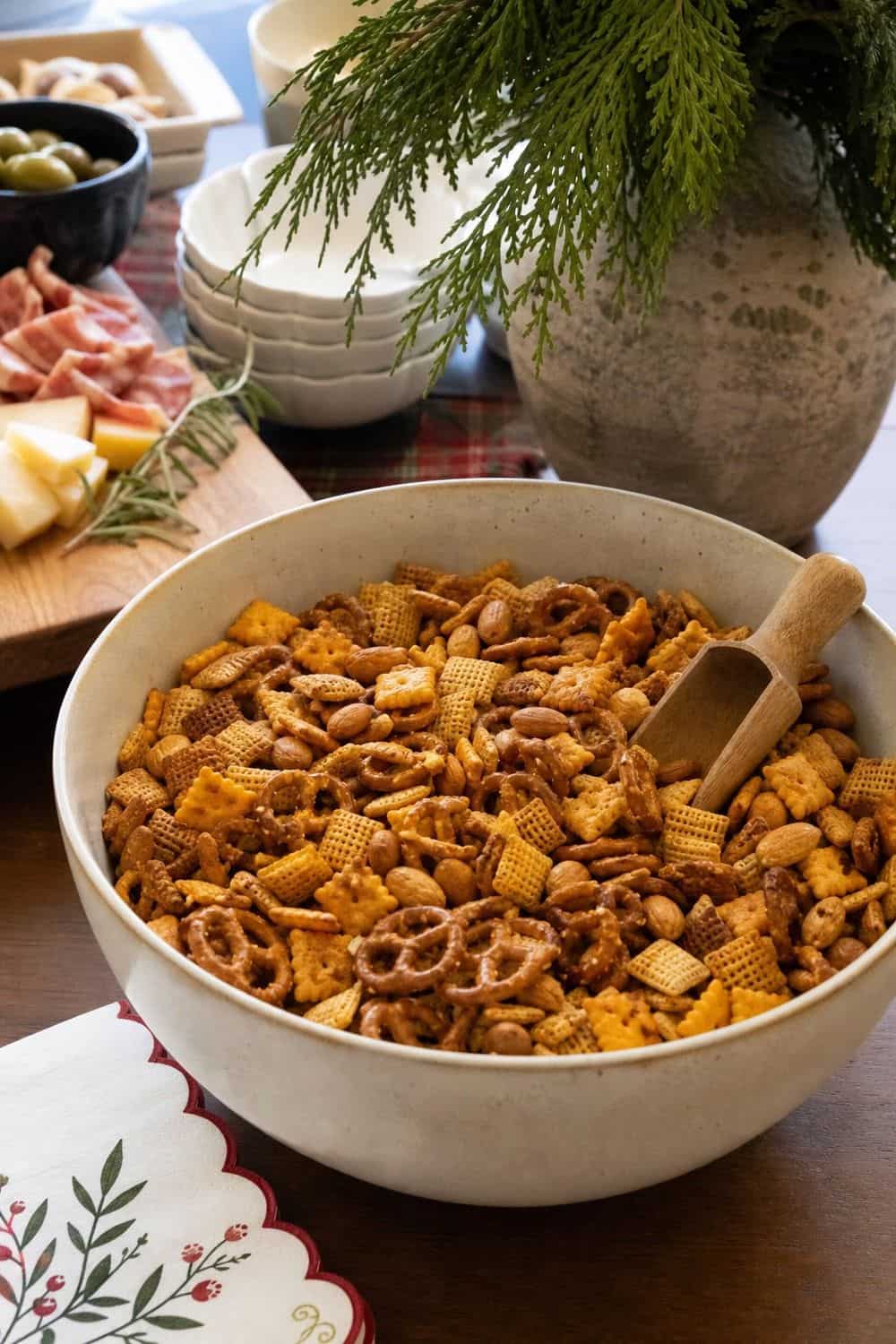 25 Holiday Cocktail Buffet Hosting Ideas for Easy Hosting holiday cocktail buffet hosting ideas section 13