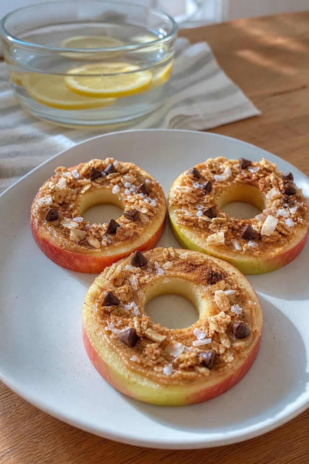 15 Little Treat Plate Ideas for Cozy Food Moments 4. Apple Rounds With Nut Butter