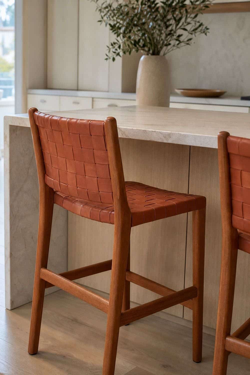 25 Terracotta Kitchen Ideas for Warm Mediterranean Color terracotta kitchen ideas section 18 counter stools in clay tones