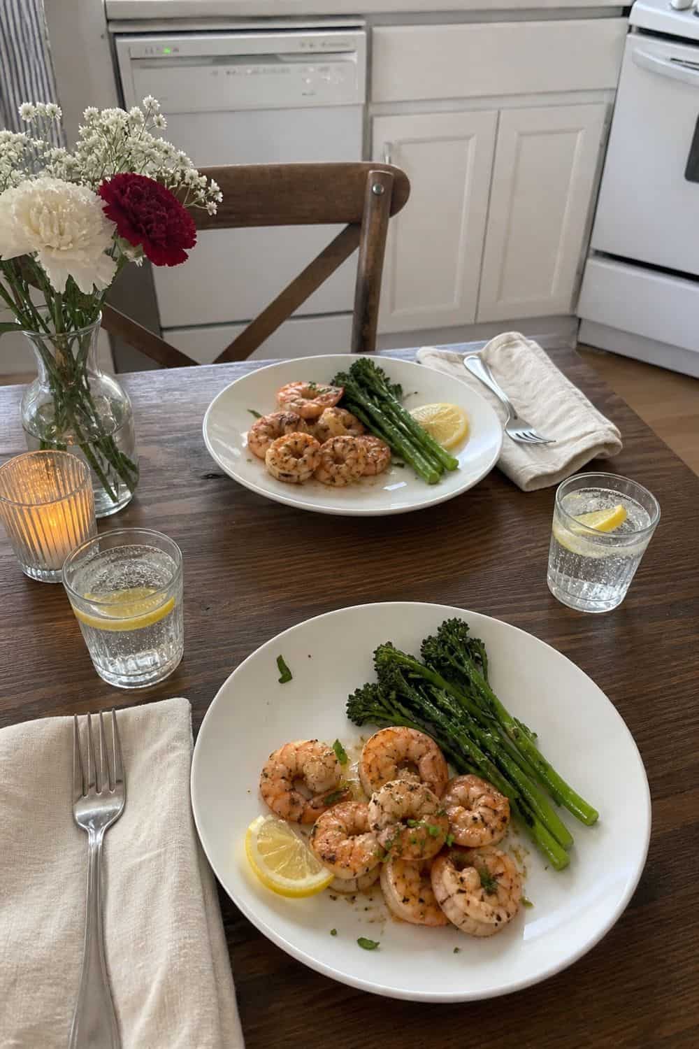 25 Valentine's Day Dinner Ideas for a Romantic Night at Home valentines day dinner ideas 05 seafood dinner light