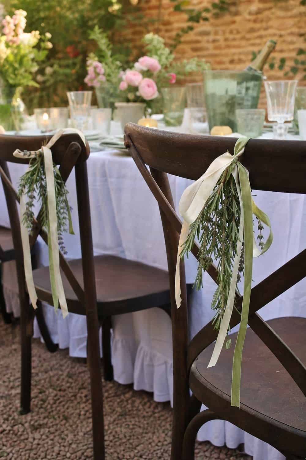 25 Vintage Garden Dinner Party Ideas for a Romantic Outdoor Table vintage garden dinner party ideas section 15