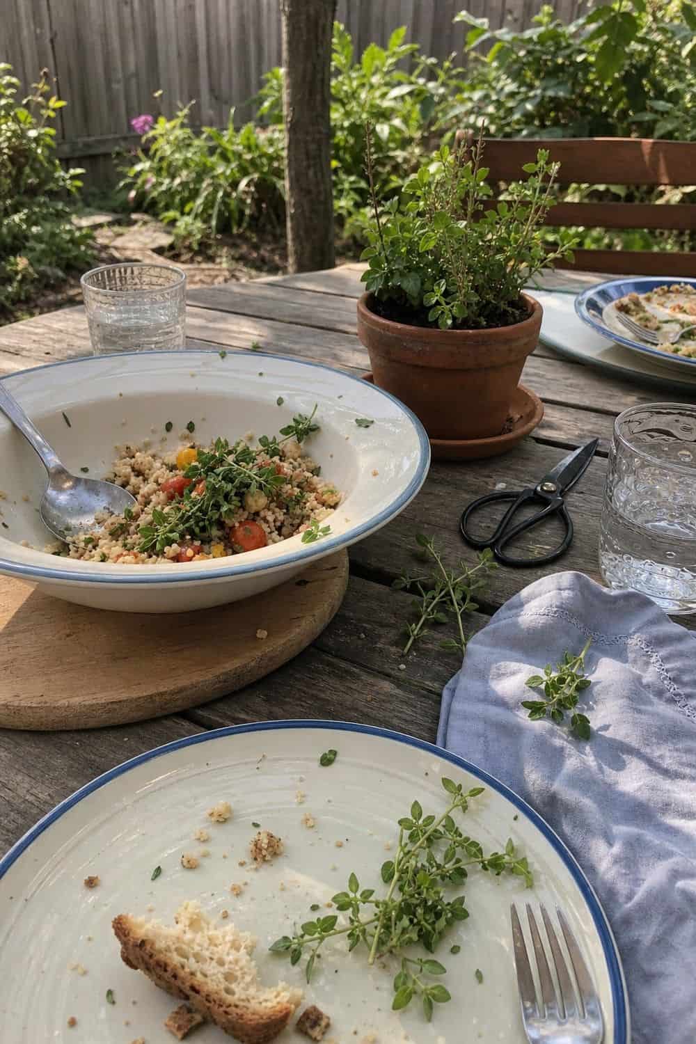 25 Vintage Garden Tablescape Ideas for a Romantic Outdoor Setting vintage garden tablescape ideas section 21