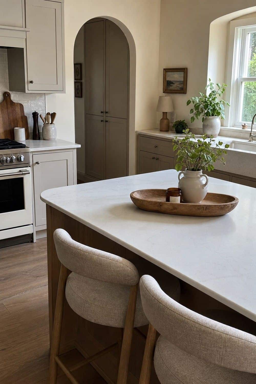25 Warm Neutral Kitchen Ideas for a Softer Modern Look 21. Use Curved or Rounded Details